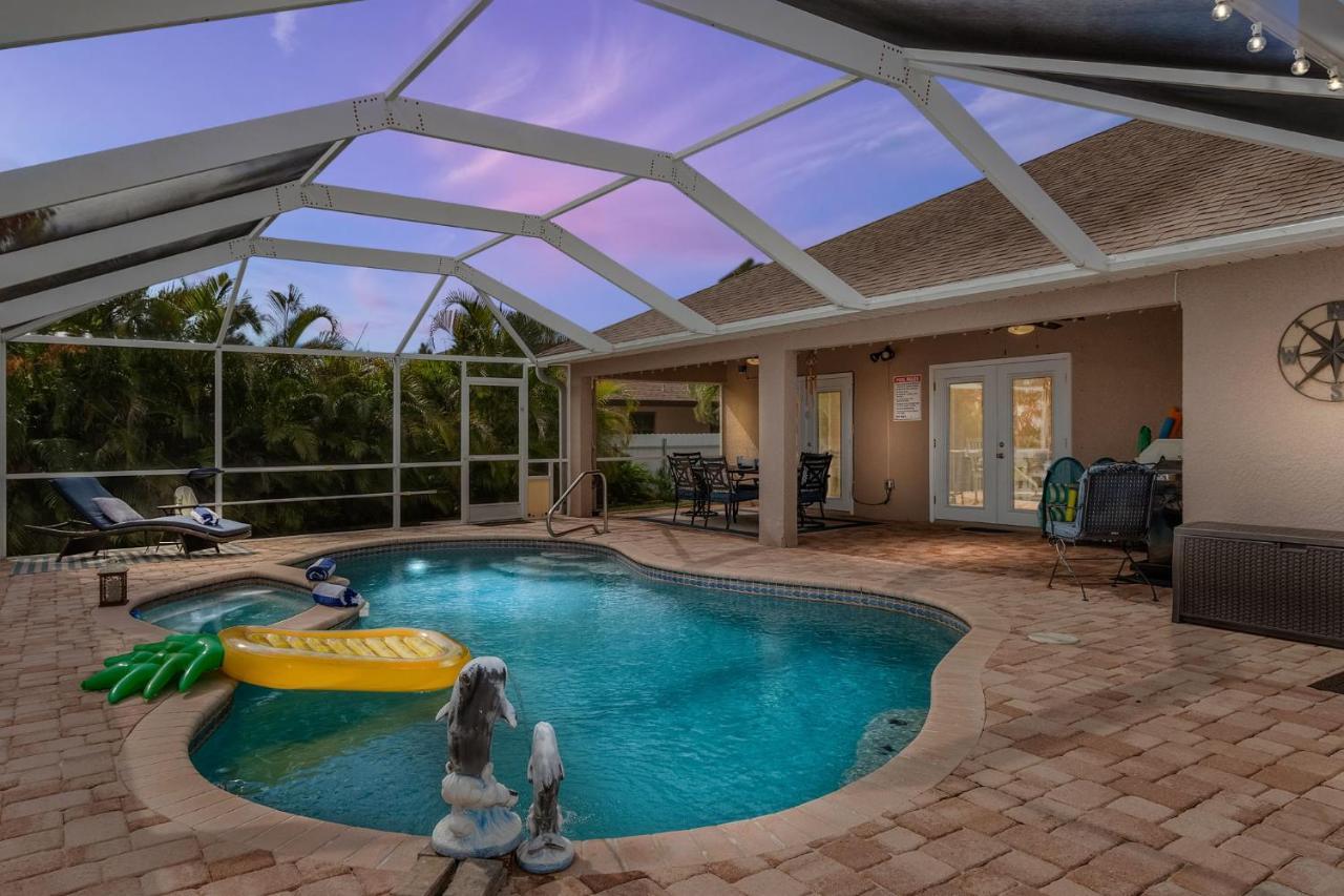 Villa Three Sisters - Roelens Vacations Cape Coral Exterior photo