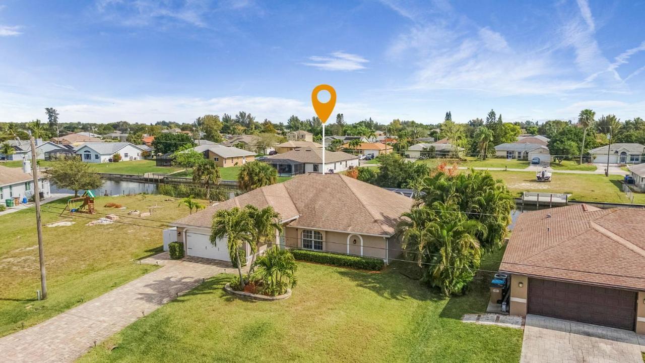 Villa Three Sisters - Roelens Vacations Cape Coral Exterior photo